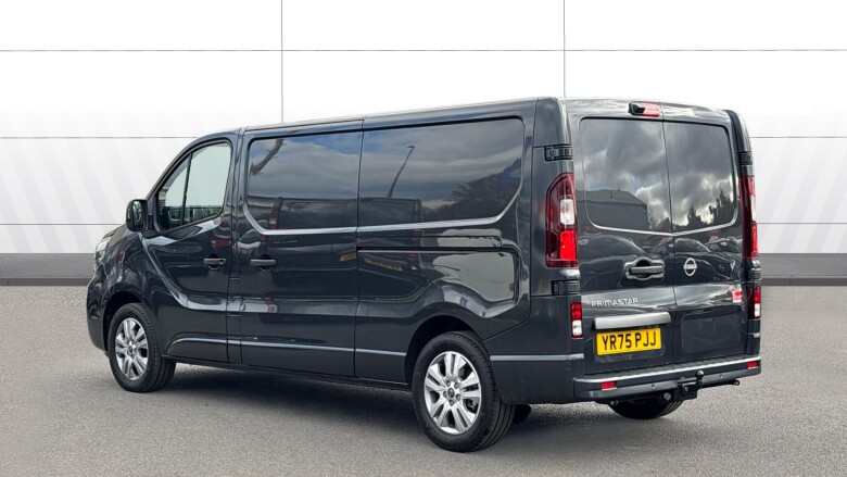 Nissan Primastar 30 L2 Diesel 2.0 dCi 150ps H1 Tekna Van